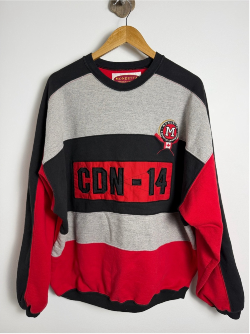 Vintage Mondetta Canada CDN-14 Colorblock Crewneck Sweatshirt L